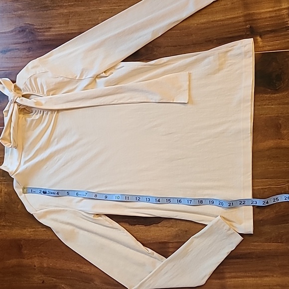 🎉Host Pick🎉 Iris & Ink Sid Neck Tie Bow Blouse Top - Picture 4 of 12